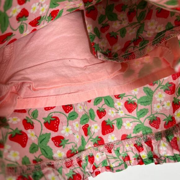 Mini Boden Girls Strawberry Print Shorts 12Y 152cm Pink Red Green Ruffle Hem - Picture 4 of 5